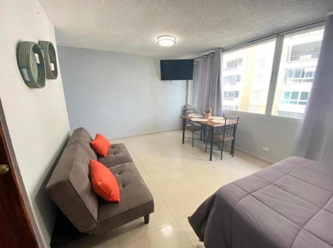 Isla Verde Tower San Juan Eksteriør bilde